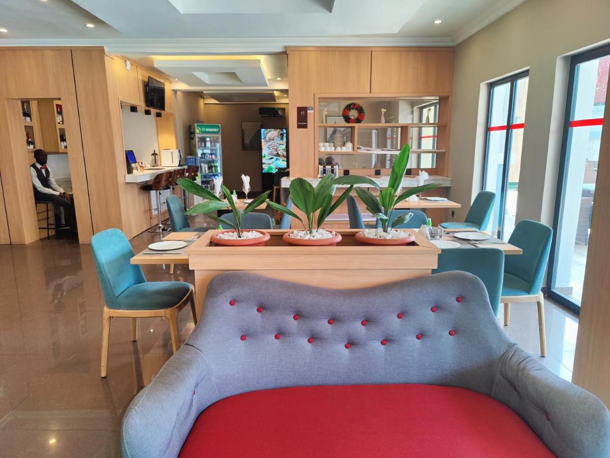 איקג'ה Ivy Hotel Emerald מראה חיצוני תמונה